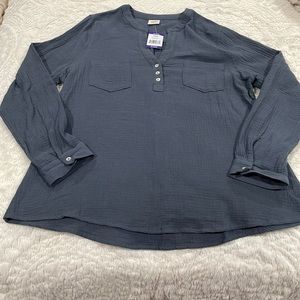 Womens long sleeve top size XXL